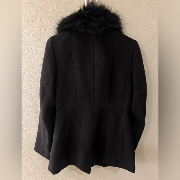 H&M Fur Lined PeaCoat with matching gloves - Picture 2 of 6